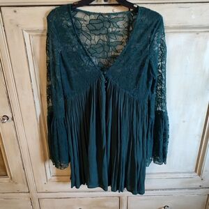 Free people medium green holiday dress Lacy beautiful